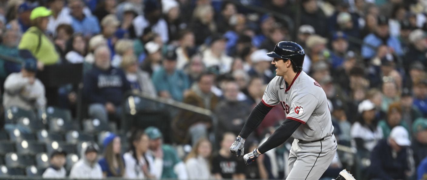 Action du match entre les Guardians et les Mariners, au T-Mobile Park.