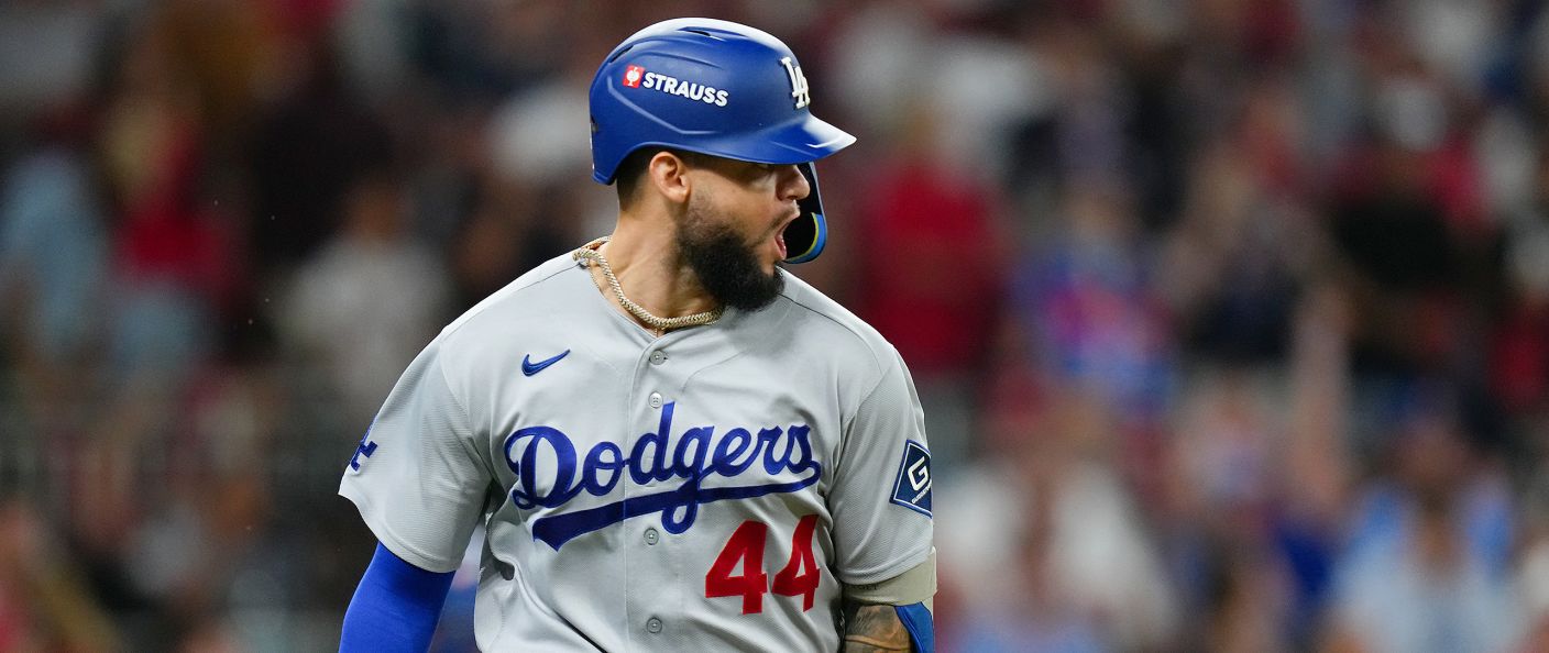 Action du match entre les Dodgers et les Braves, au Truist Park.