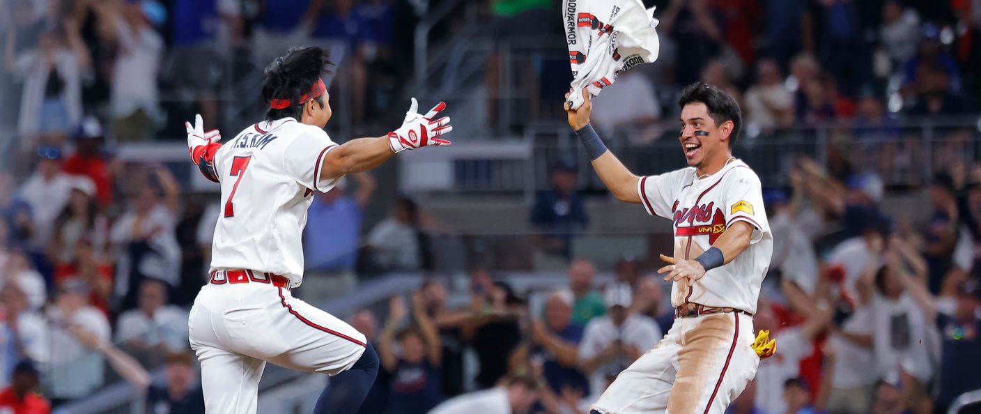 Action du match entre les Dodgers et les Braves, au Truist Park.