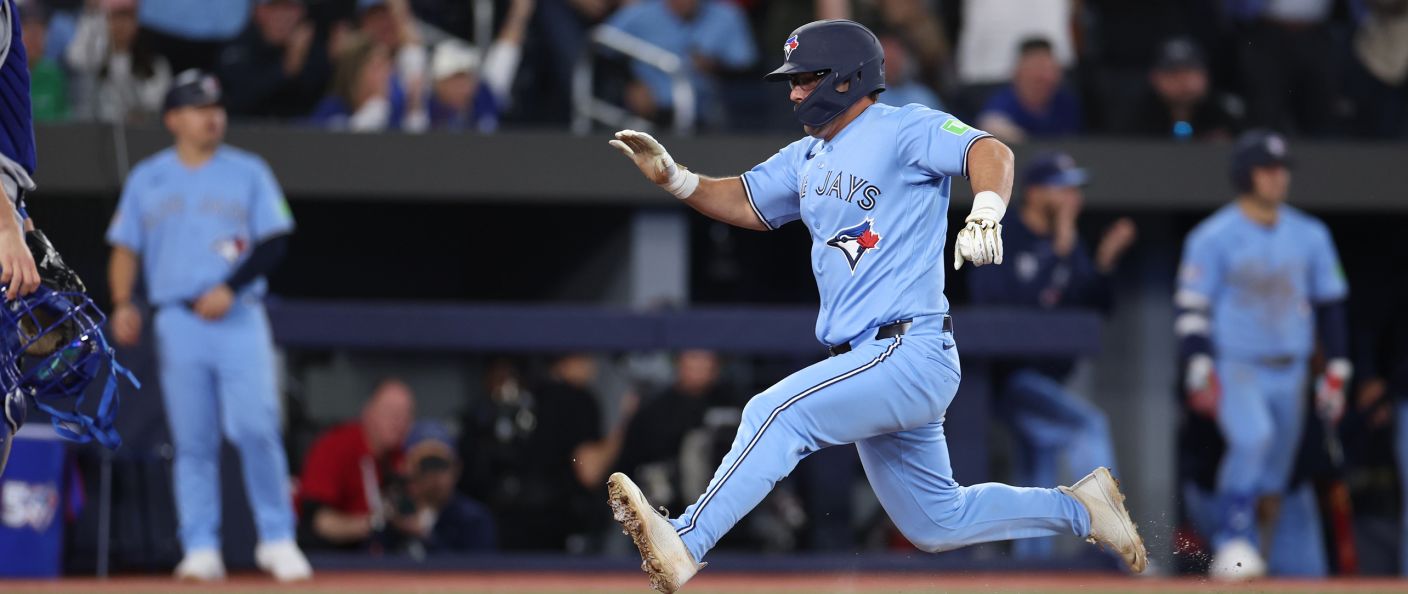 Action du match Jays - Dodgers au Rogers Centre.