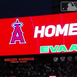 mike trout home run off the car｜TikTok Search