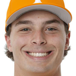 Photo headshot of Andrew Fischer