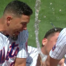 Photo: Chicago Cubs Rafael Ortega Cannot Make Catch On Home Run Ball -  SLP2022062613 