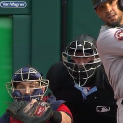 José Abreu ropes 2-run double, 03/23/2023