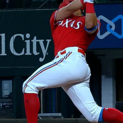 MLB players sporting above the knee pants : r/baseball
