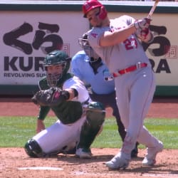Mike Trout cranks 441-foot homer, 04/07/2023
