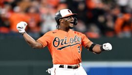 Jorge Mateo bashes two home runs as Orioles beat Rangers, 8-2