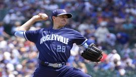 Cubs Kyle Hendricks voted the NL's Pitcher of the Year by the MLBPA