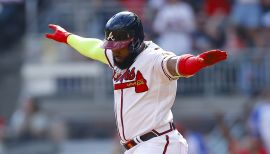 Braves' slugger Marcell Ozuna smashes THREE home runs, honors Chadwick  Boseman 