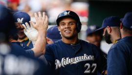 Brewers: Carlos Gomez wins Gold Glove; Norichika Aoki's option picked up