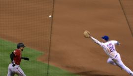 MLB: Seby Zavala reclamado en waivers por Diamondbacks