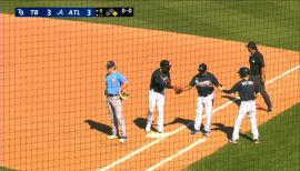 August 10, 2018: Houston Astros pinch runner Derek Fisher (21) takes a  leadoff during a Major League Baseball game between the Houston Astros and  the Seattle Mariners on 1970s night at Minute