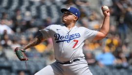 Julio Urías 7 Los Angeles Dodgers baseball player El Culichi