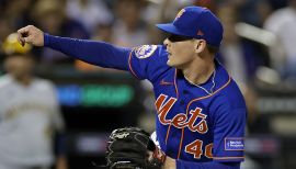 Baseball, Marlins Spoil Mets Father's Day, NY Cooked In 6-2 Loss