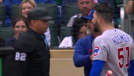 Eric Hosmer attempts a pick at first base : r/baseball