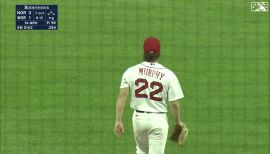 Chris Murphy makes MLB debut with Red Sox, plays for Jessica