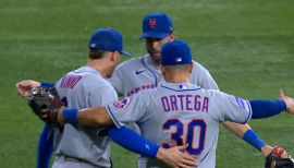 MLB Scores: Mets 11, Cubs 2—Mets get first win since trade deadline -  Amazin' Avenue