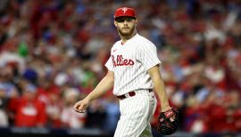Phillies match 12-game road win streak from 1888
