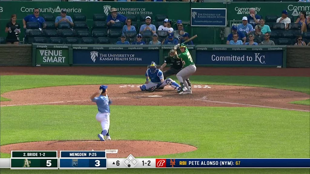 Bobby Witt Jr. foul ball caught by dad in stands during Royals-Rangers  game, leads to wholesome MLB moment