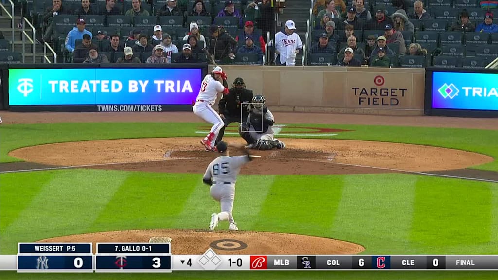 Joey Gallo's 111.6 mph double, 04/14/2023