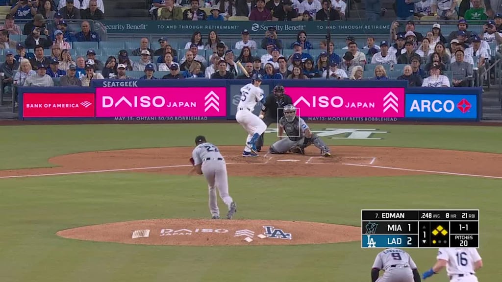 Tommy Edman's sac fly | 04/29/2025 | Los Angeles Dodgers