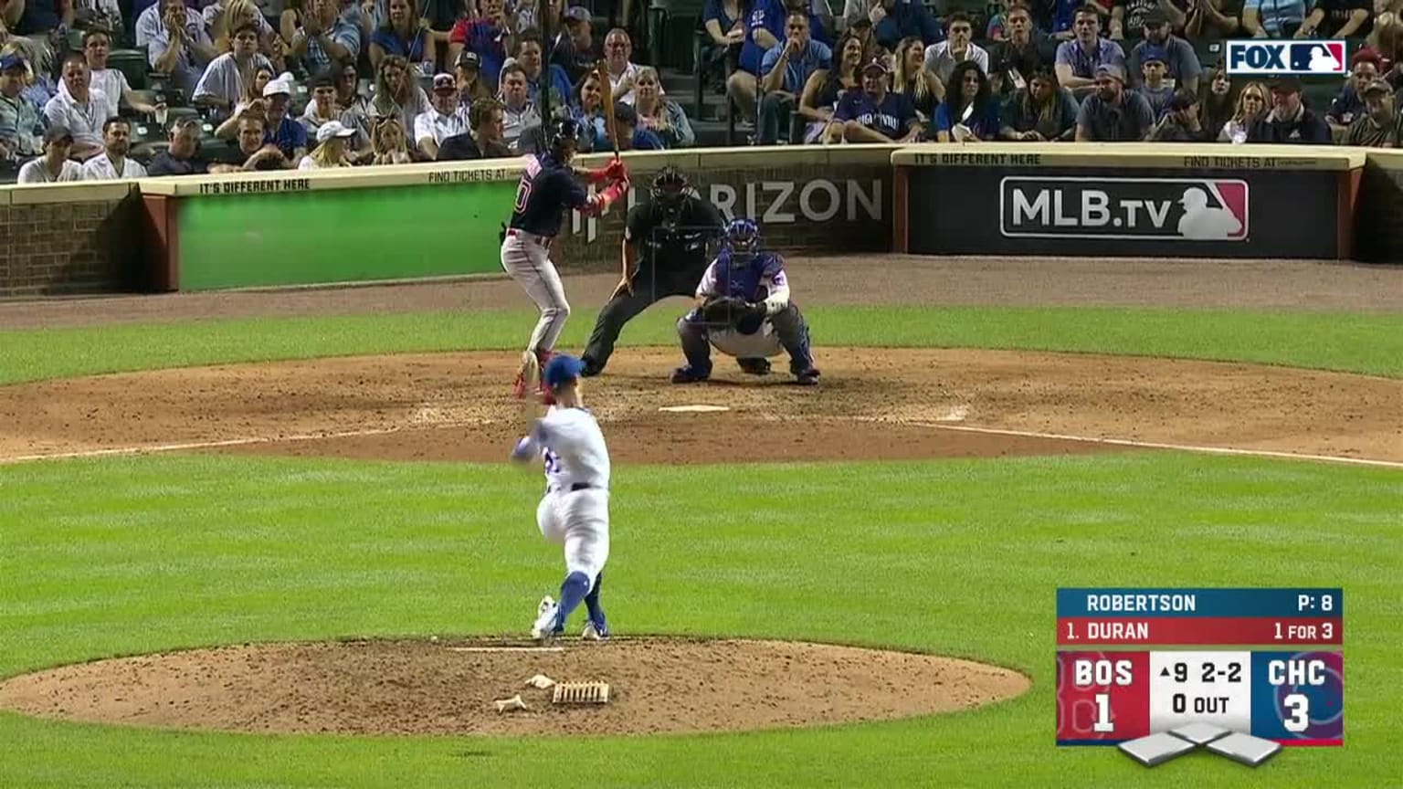 Jarren Duran doubles (6) on a fly ball to left fielder Ian Happ. 07