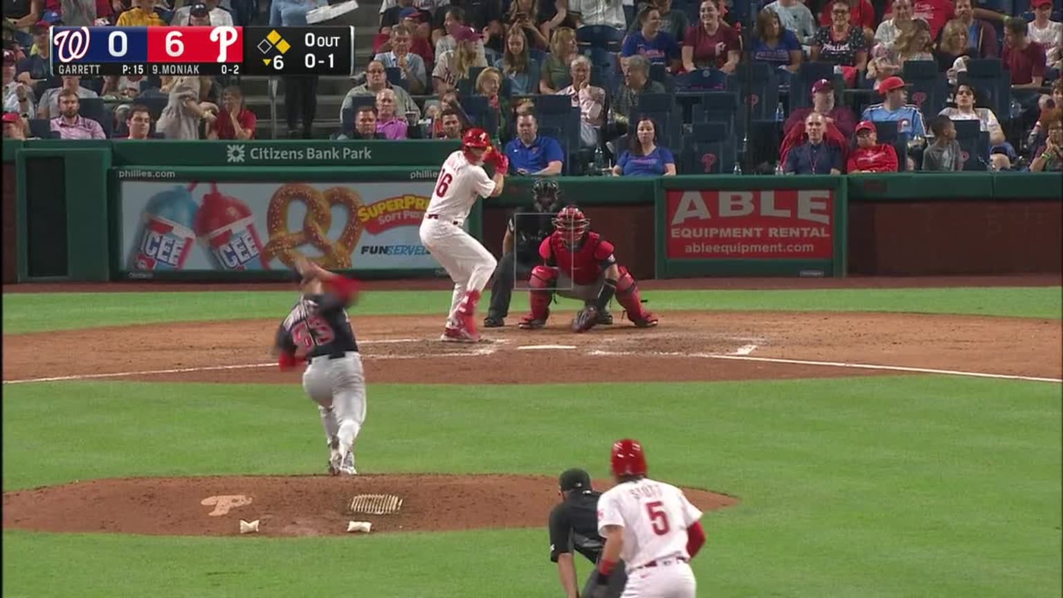 Reed Garrett Swinging Strike to Mickey Moniak | 07/05/2022 | MLB.com