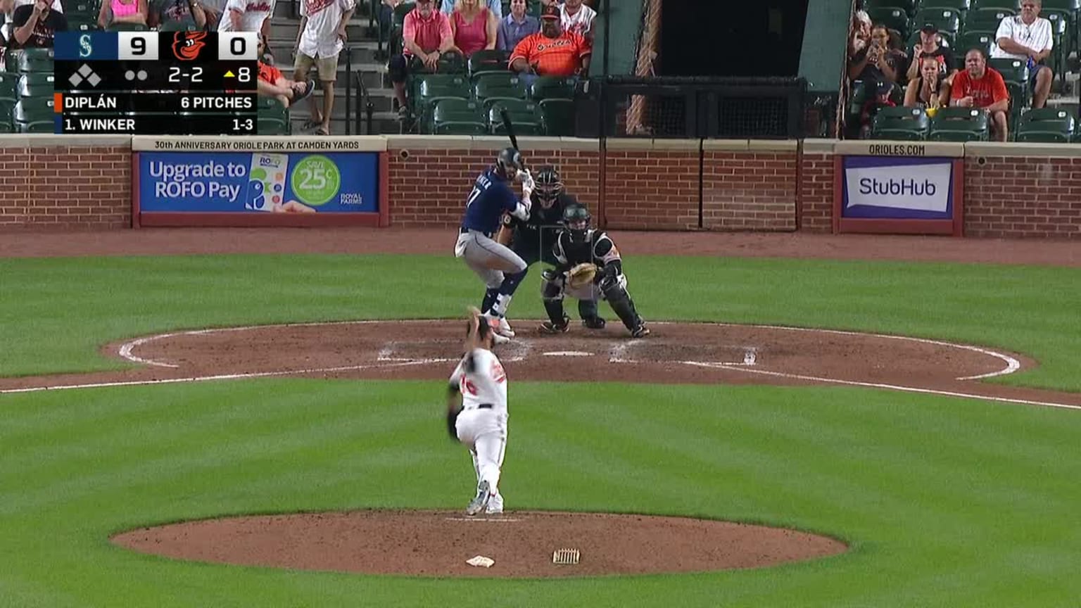 Marcos Diplan Foul to Jesse Winker | 05/31/2022 | MLB.com