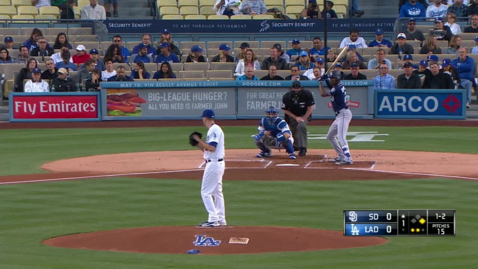 Alex Wood Foul to B.J. Upton | 04/29/2016 | Kansas City Royals