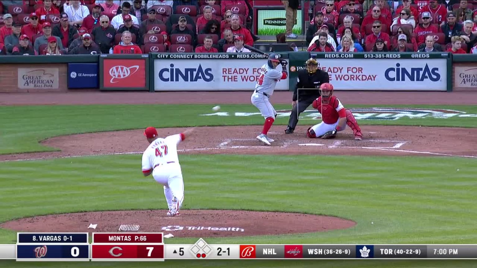 Ildemaro Vargas singles on a ground ball to shortstop Elly De La Cruz.   Ildemaro Vargas to 2nd.  Ildemaro Vargas advances to 2nd, on a throwing error by shortstop Elly De La Cruz. | 03/28/2024 | MLB.com