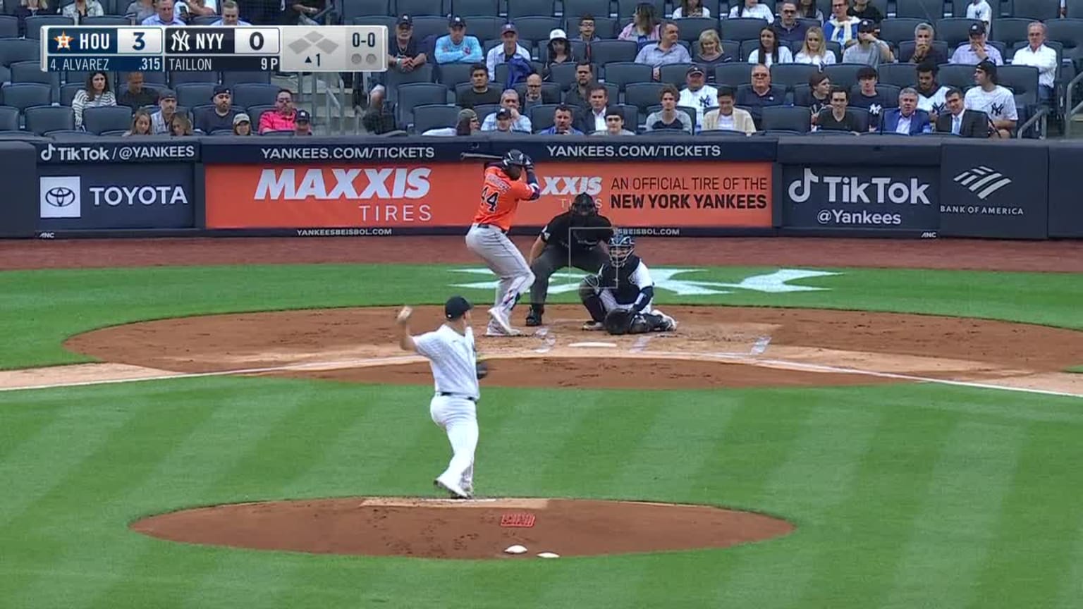 Jameson Taillon Ball to Yordan Alvarez 06/23/2022 Houston Astros