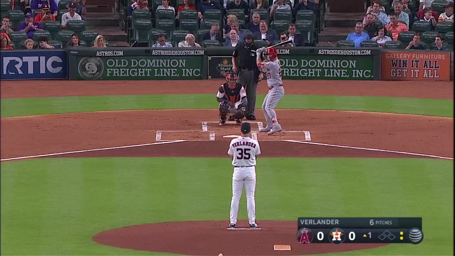 Justin Verlander Foul to Mike Trout 08/30/2018