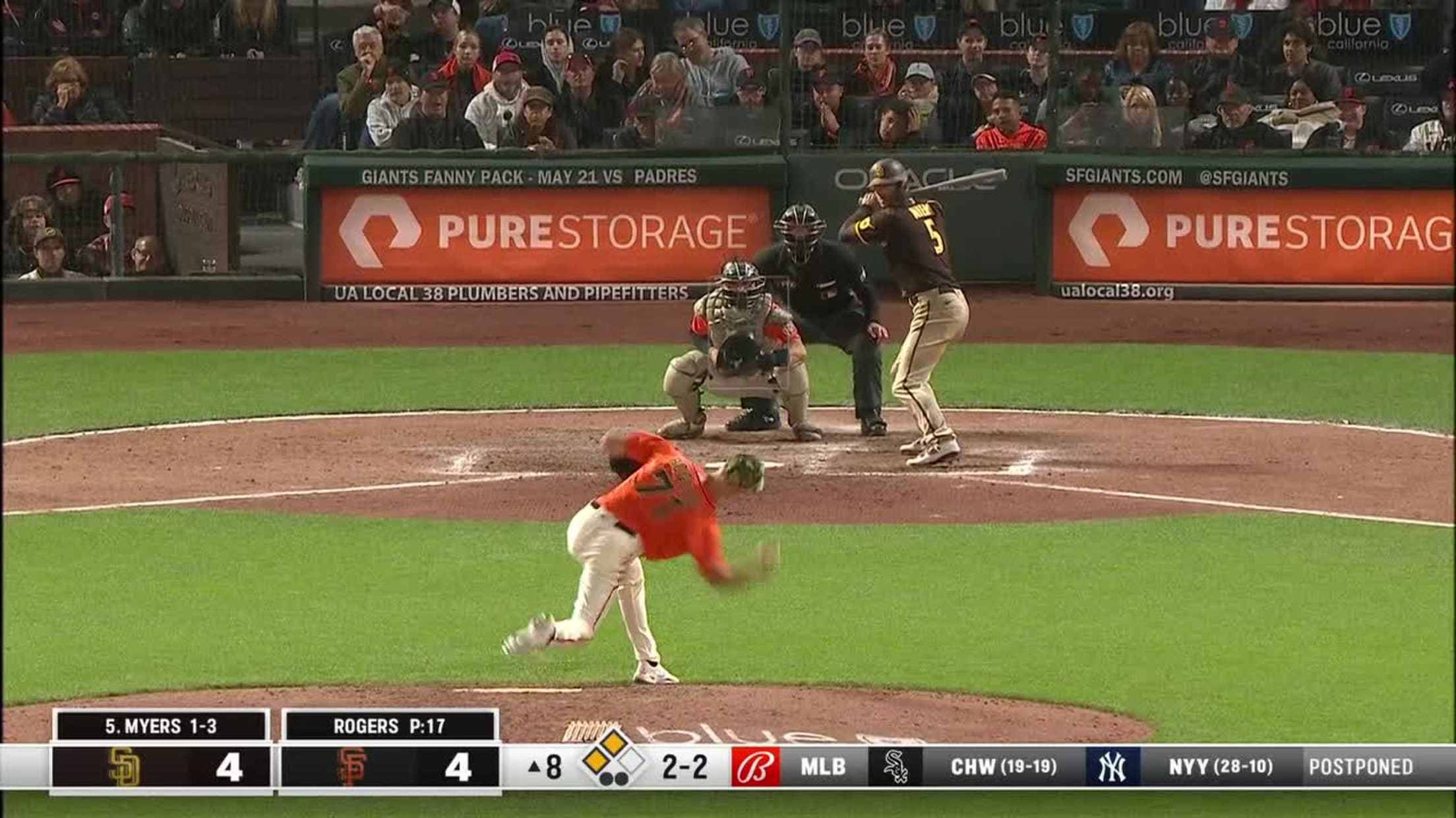 Wil Myers' two-run double, 08/26/2022