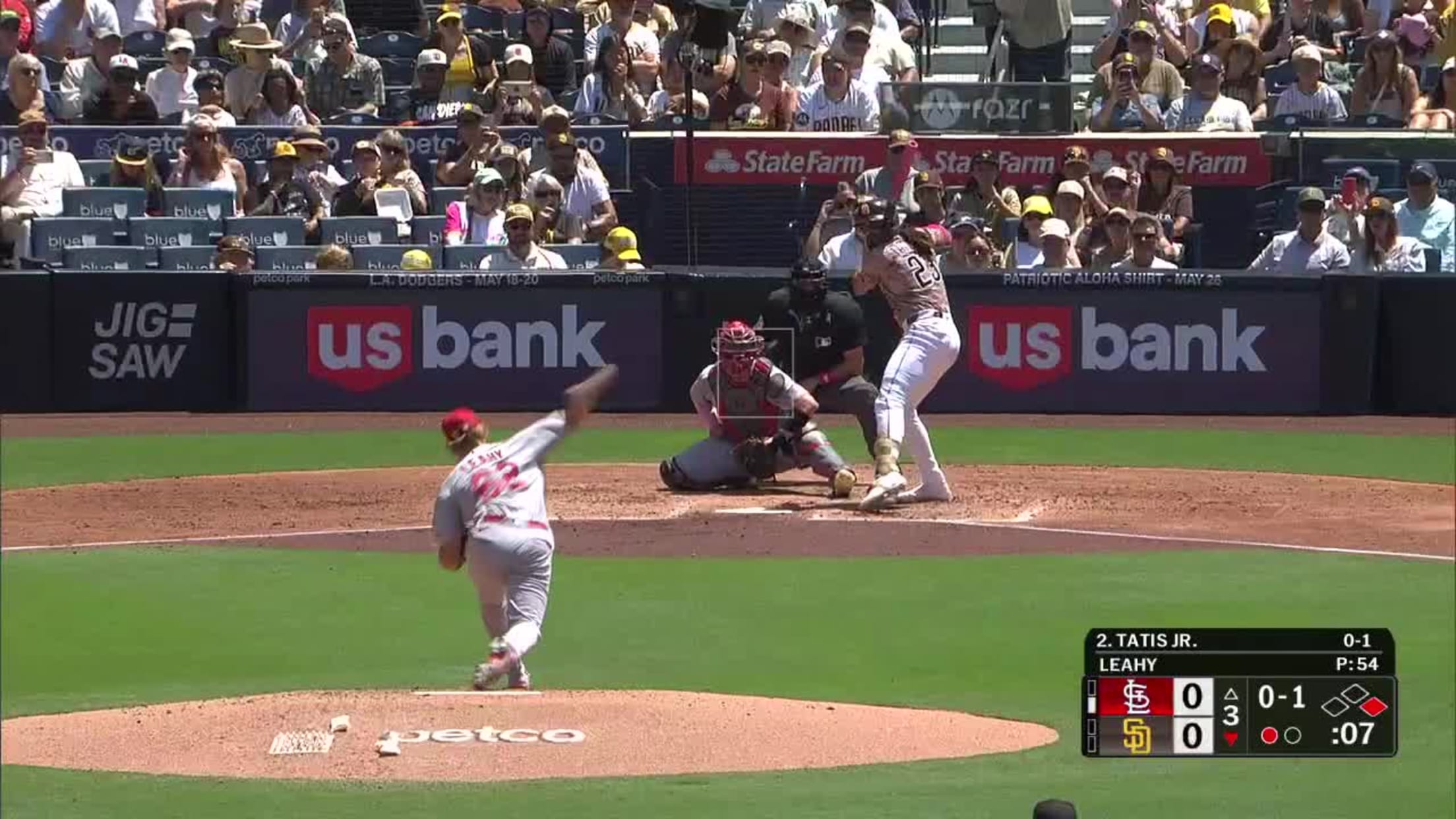 Fernando Tatis Jr. flies out sharply to center fielder Nathan