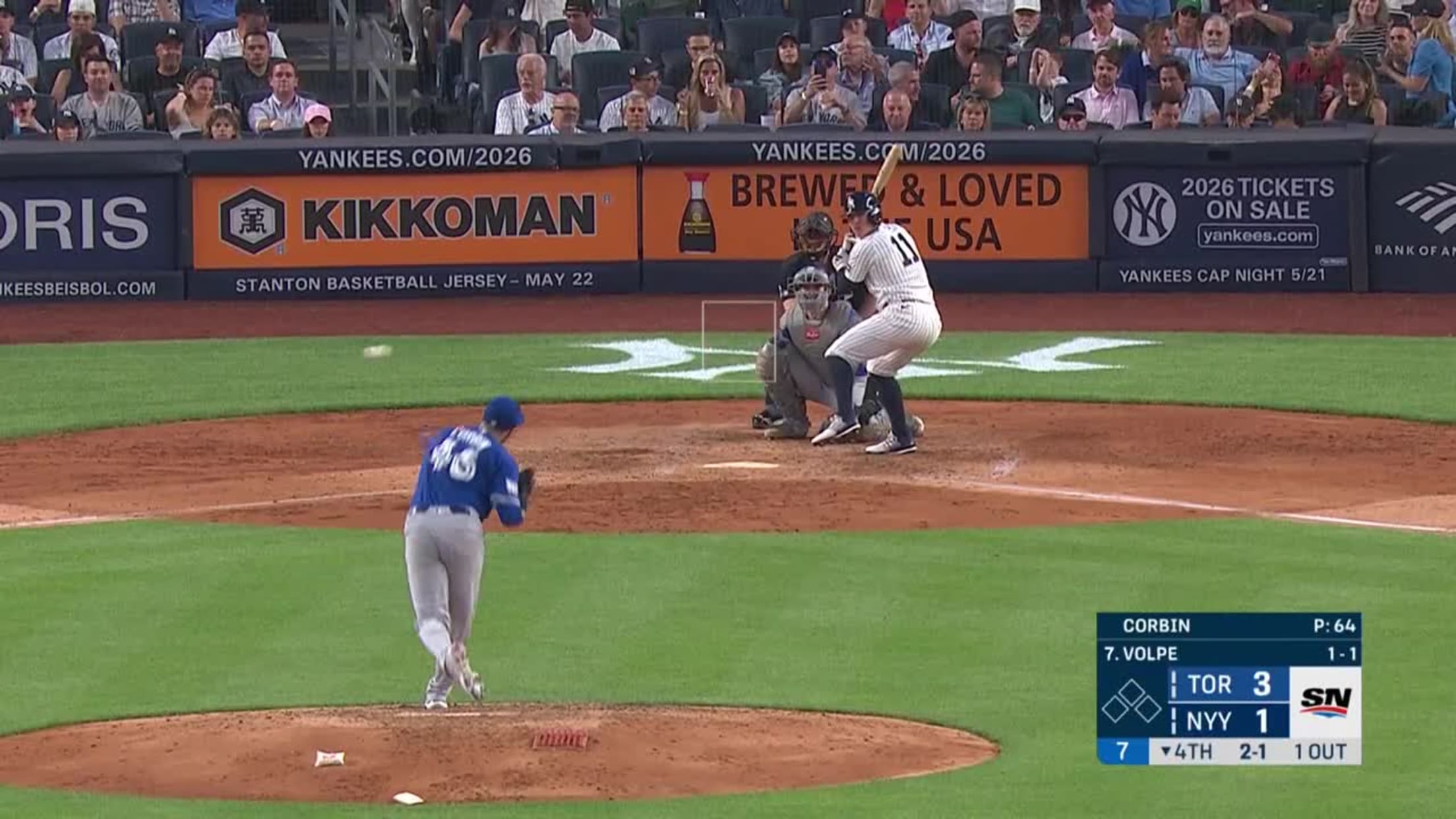 Anthony Volpe doubles, call is overturned | 05/18/2026 | Toronto