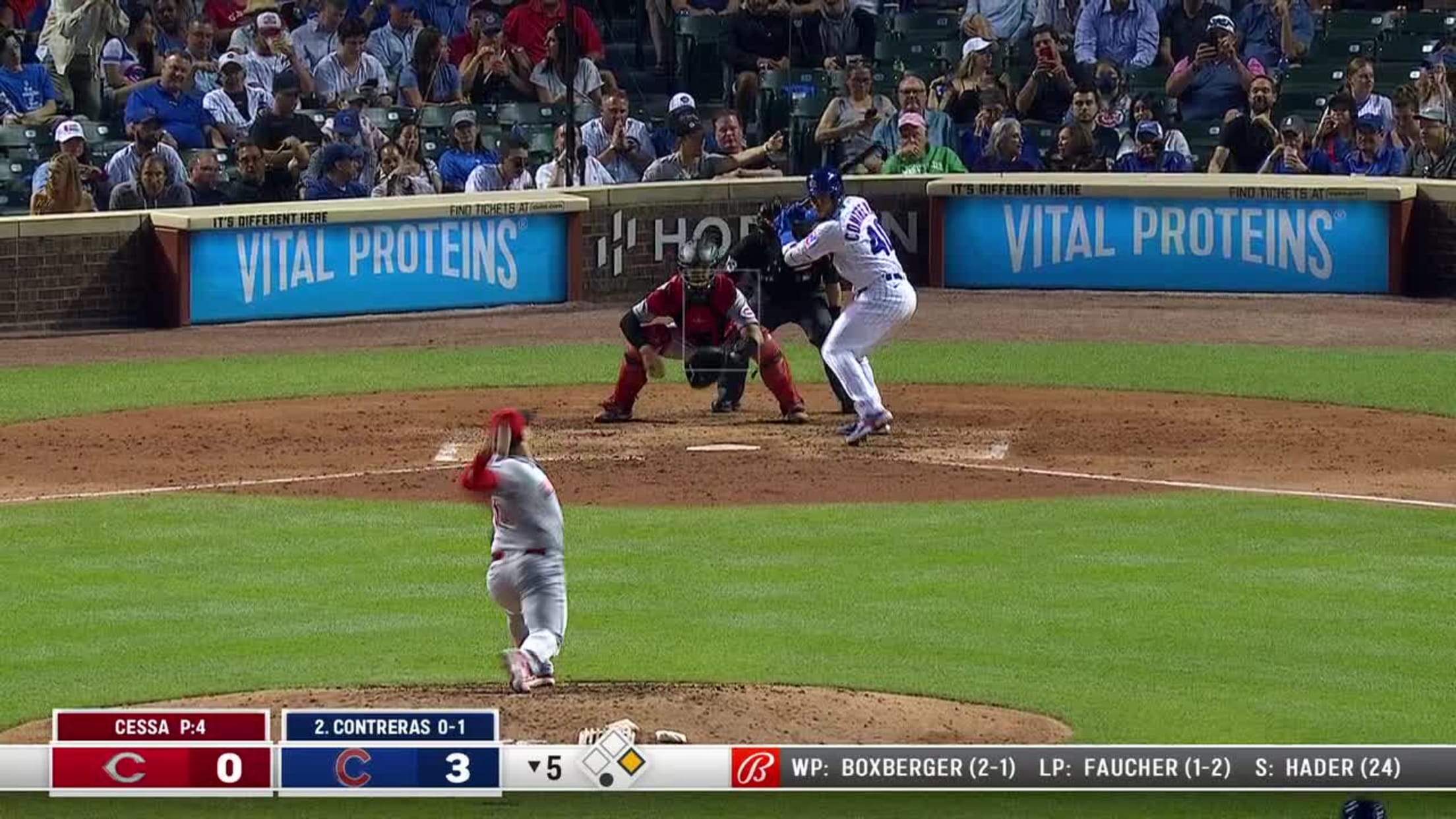 Highlight] Willson Contreras hits his second 3-run homer of the game to  make it 14-8. : r/baseball