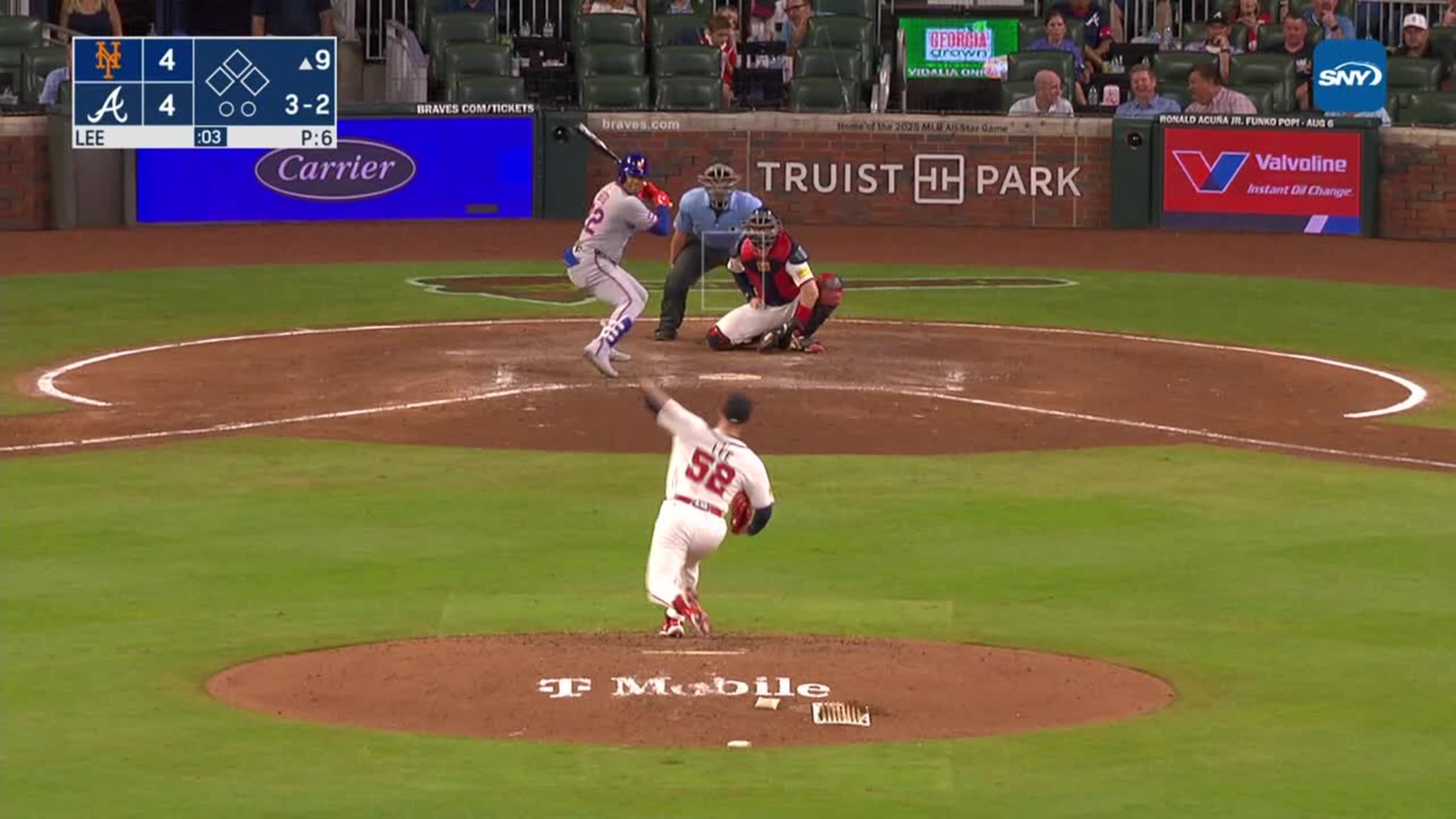 Juan Soto singles on a sharp line drive to right fielder