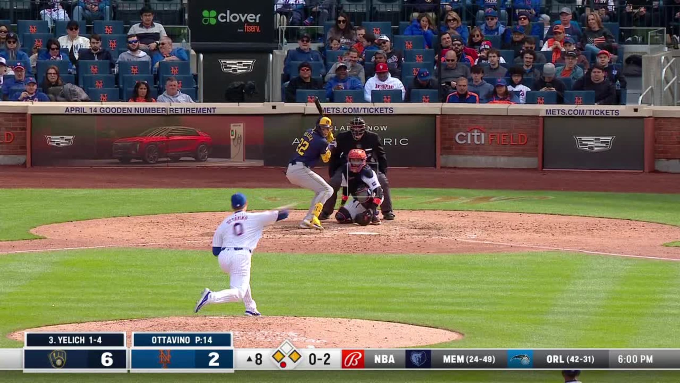 Christian Yelich plates Sal Frelick with a single | 03/30/2024 