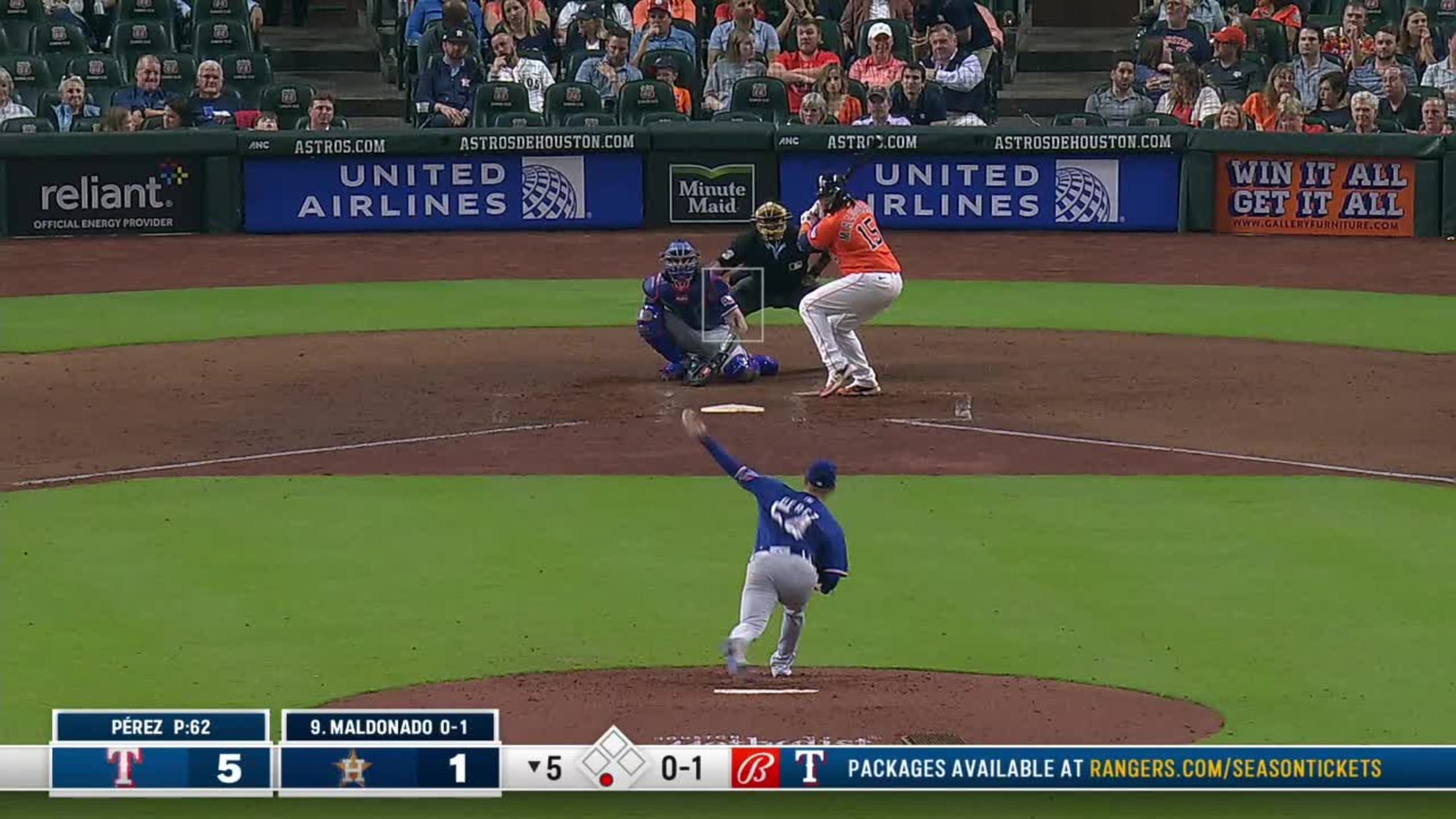 Martin Maldonado 14th Home Run of the Season #Astros #MLB Distance: 430ft  Exit Velocity: 106 MPH Launch Angle: 26° Pitch: 92mph Slider…