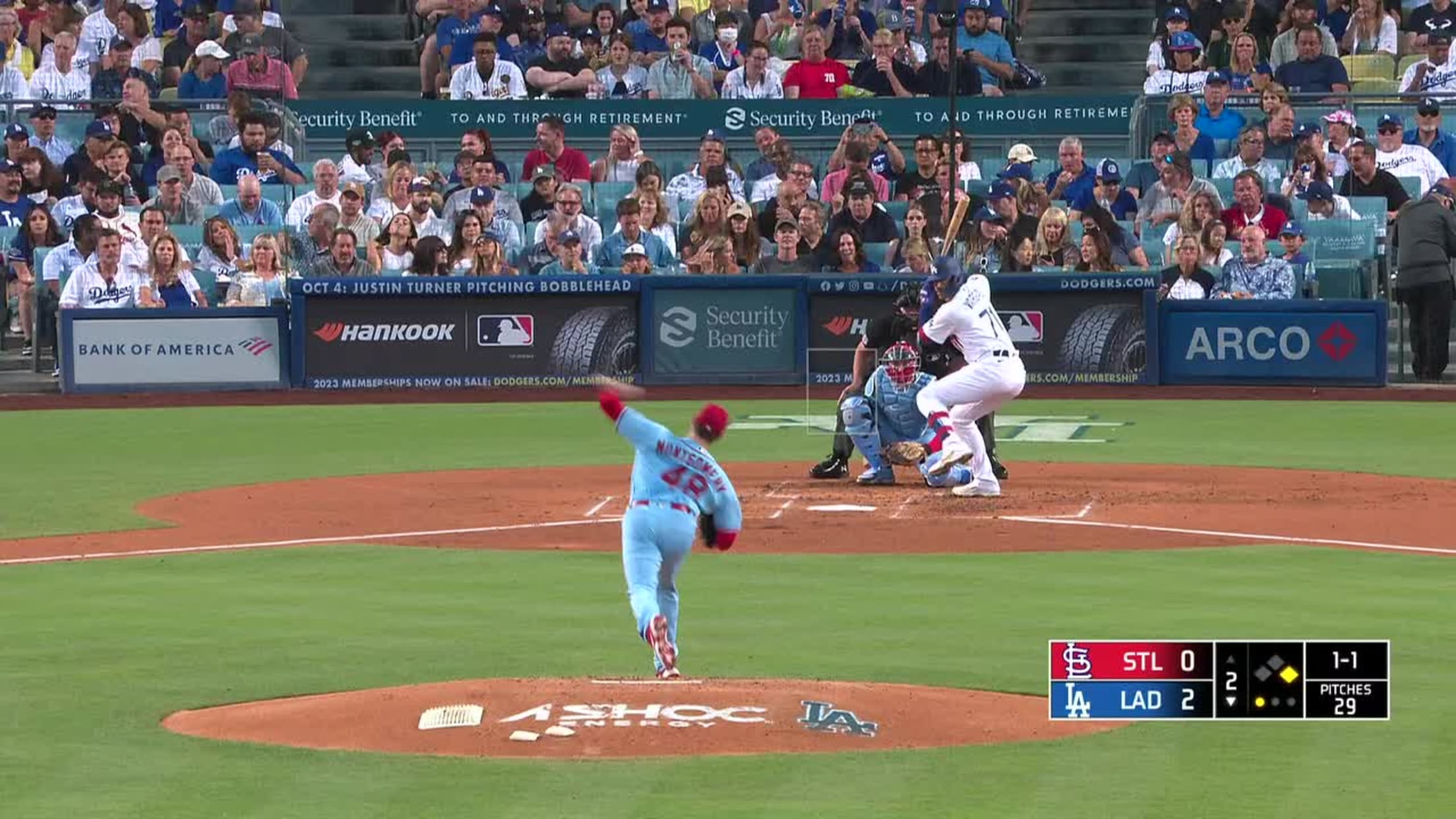 Miguel Vargas' first MLB home run, 09/24/2022