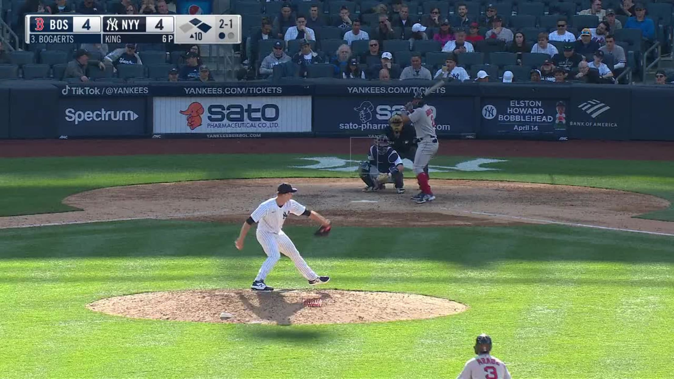 Xander Bogaerts' go-ahead homer, 05/04/2022