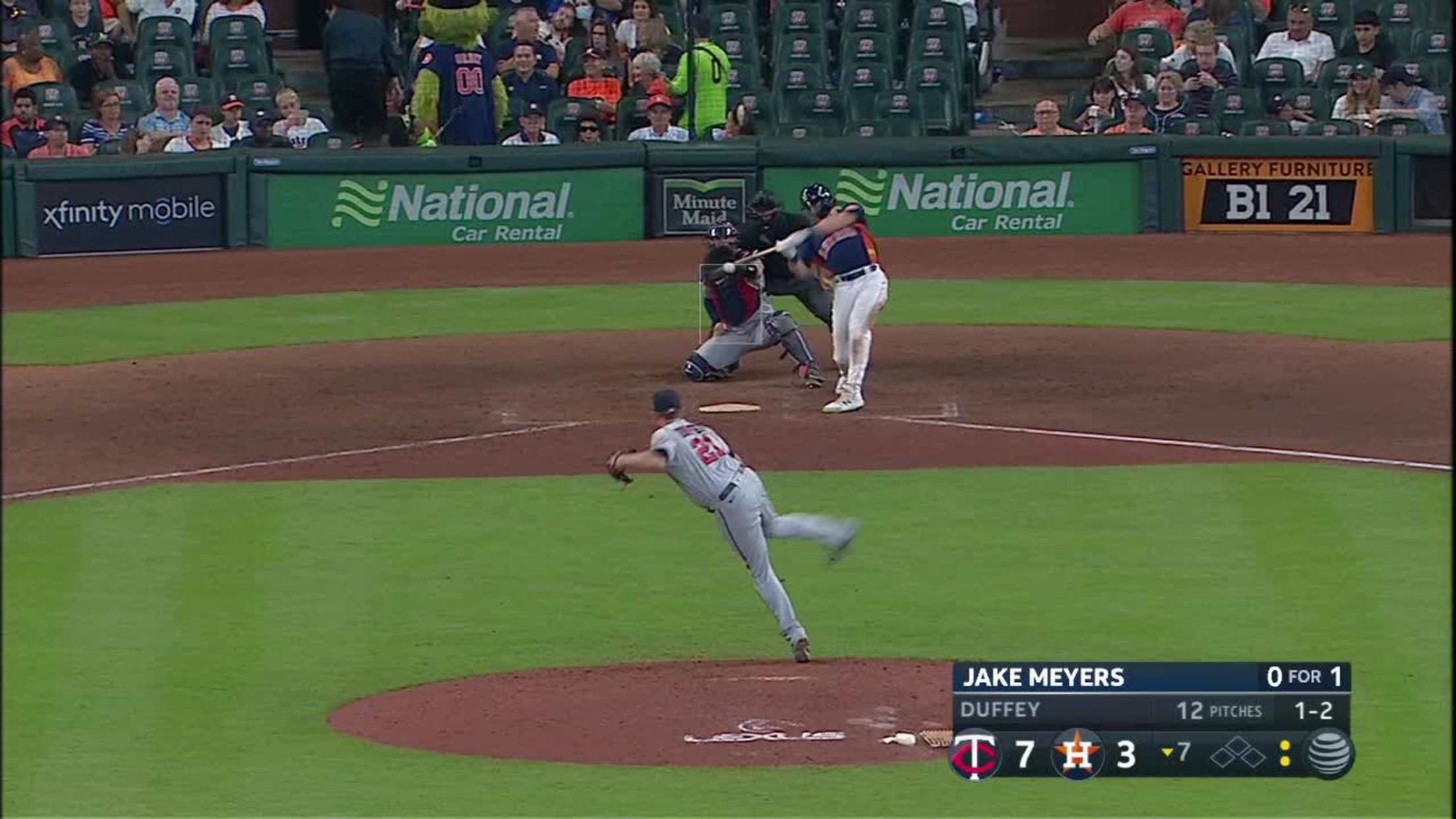 Highlight] Jake Meyers with a great catch to end the inning vs Milwaukee :  r/baseball