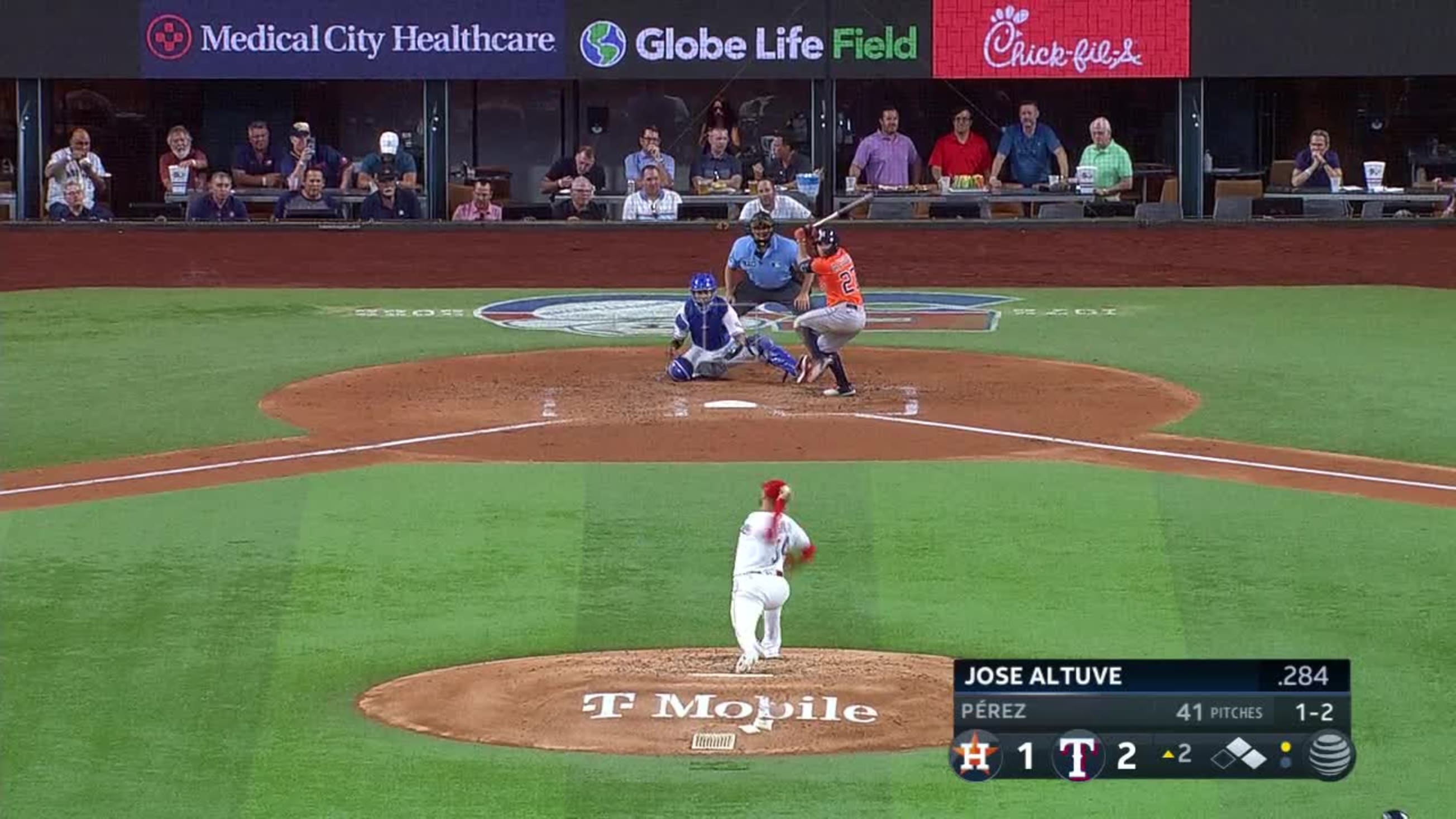 MLB Network - A breakout Game 2 performance for Jose Altuve