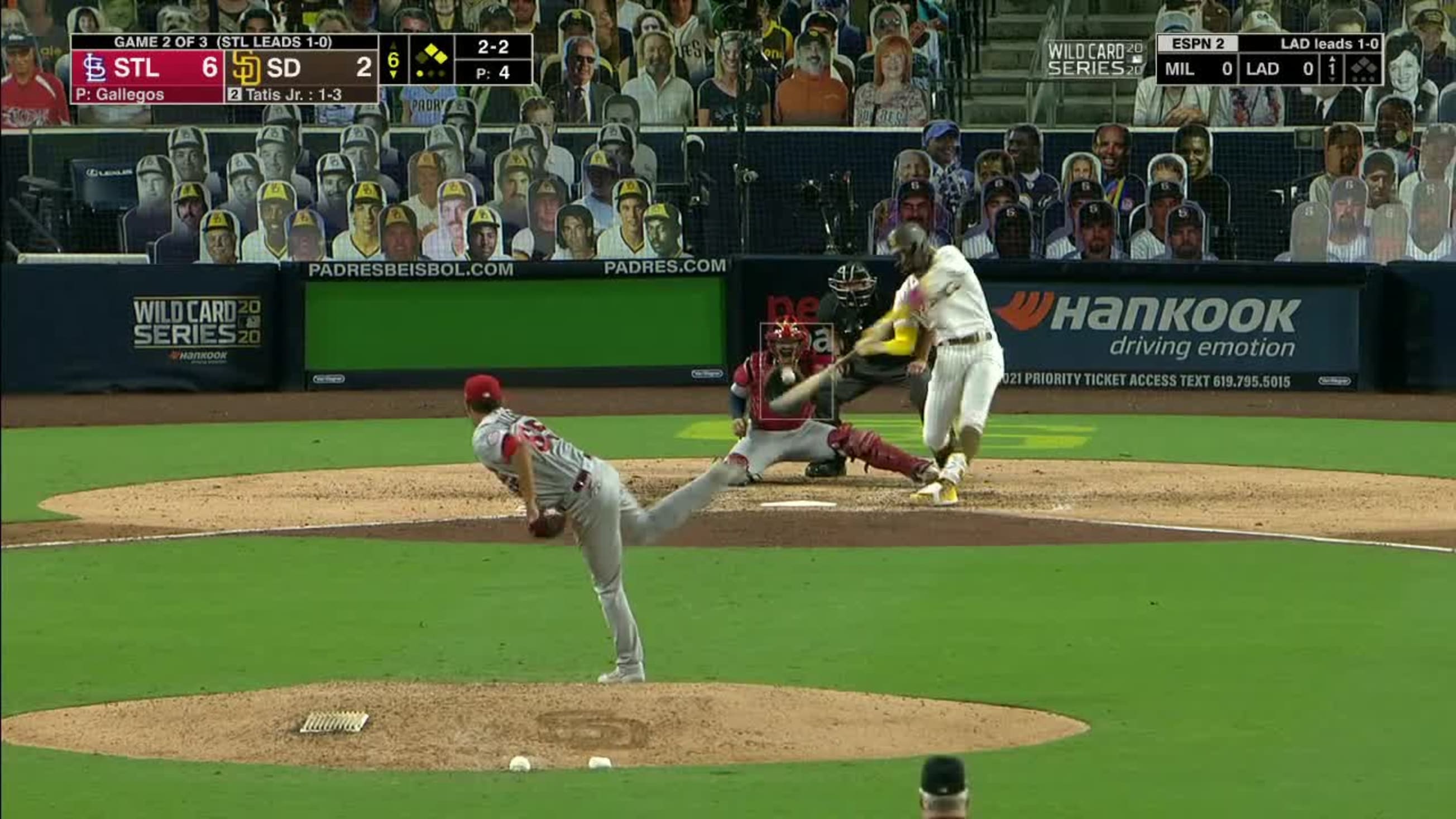 Padres' Fernando Tatís Jr. moves to outfield, GOES OFF! (2 homers, 4 hits)  