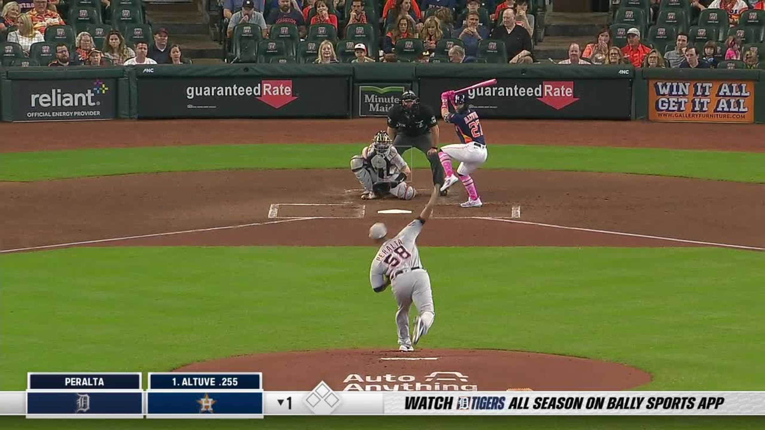 Wily Peralta Ball to Jose Altuve | 05/08/2022 | MLB.com