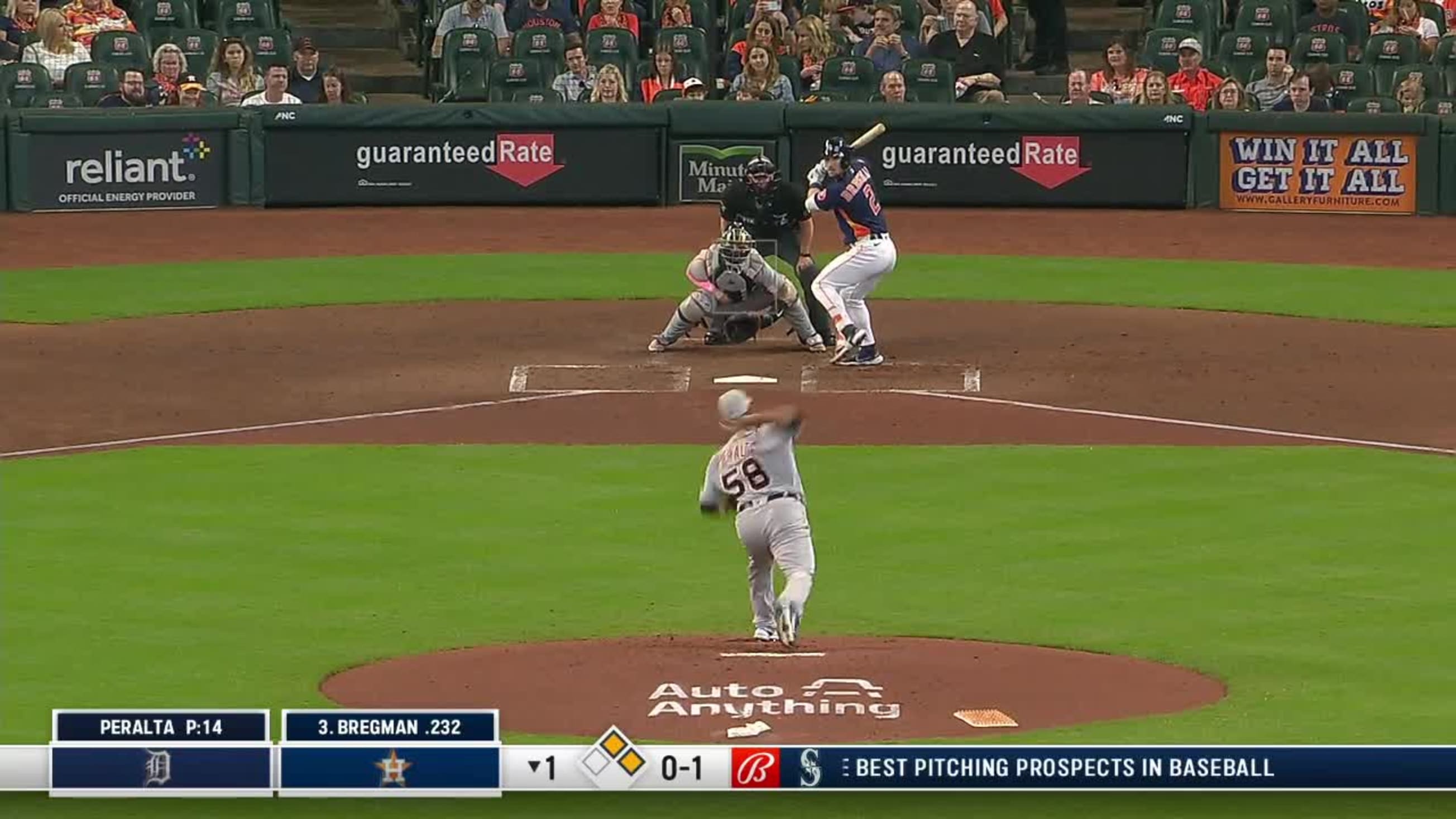 Wily Peralta Swinging Strike to Alex Bregman | 05/08/2022 | Milwaukee  Brewers