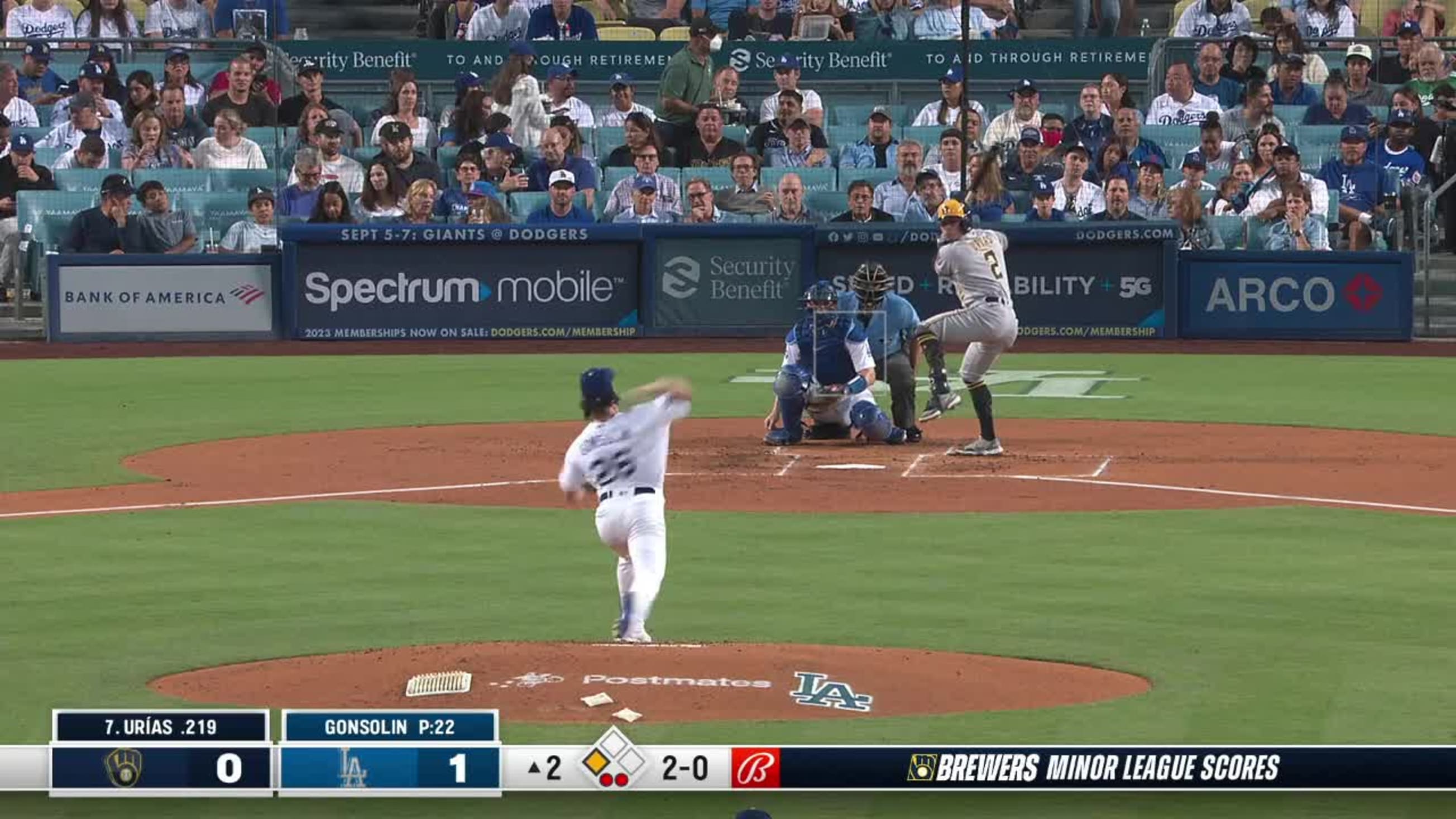 Mookie Betts Helps Opponent Retrieve a Priceless Ball Mid-Game