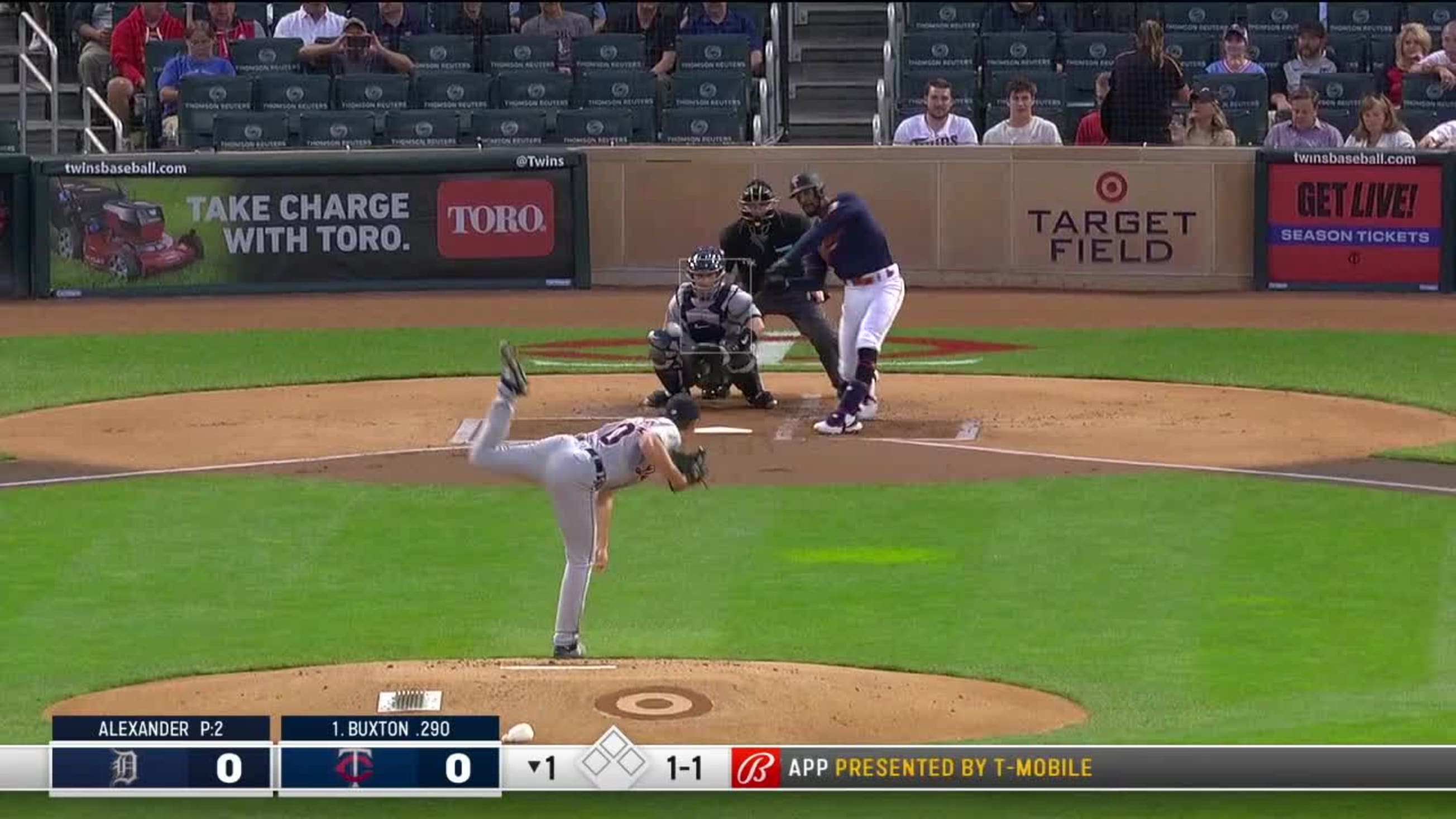 tyler alexander foul to byron buxton 09 28 2021 mlb com