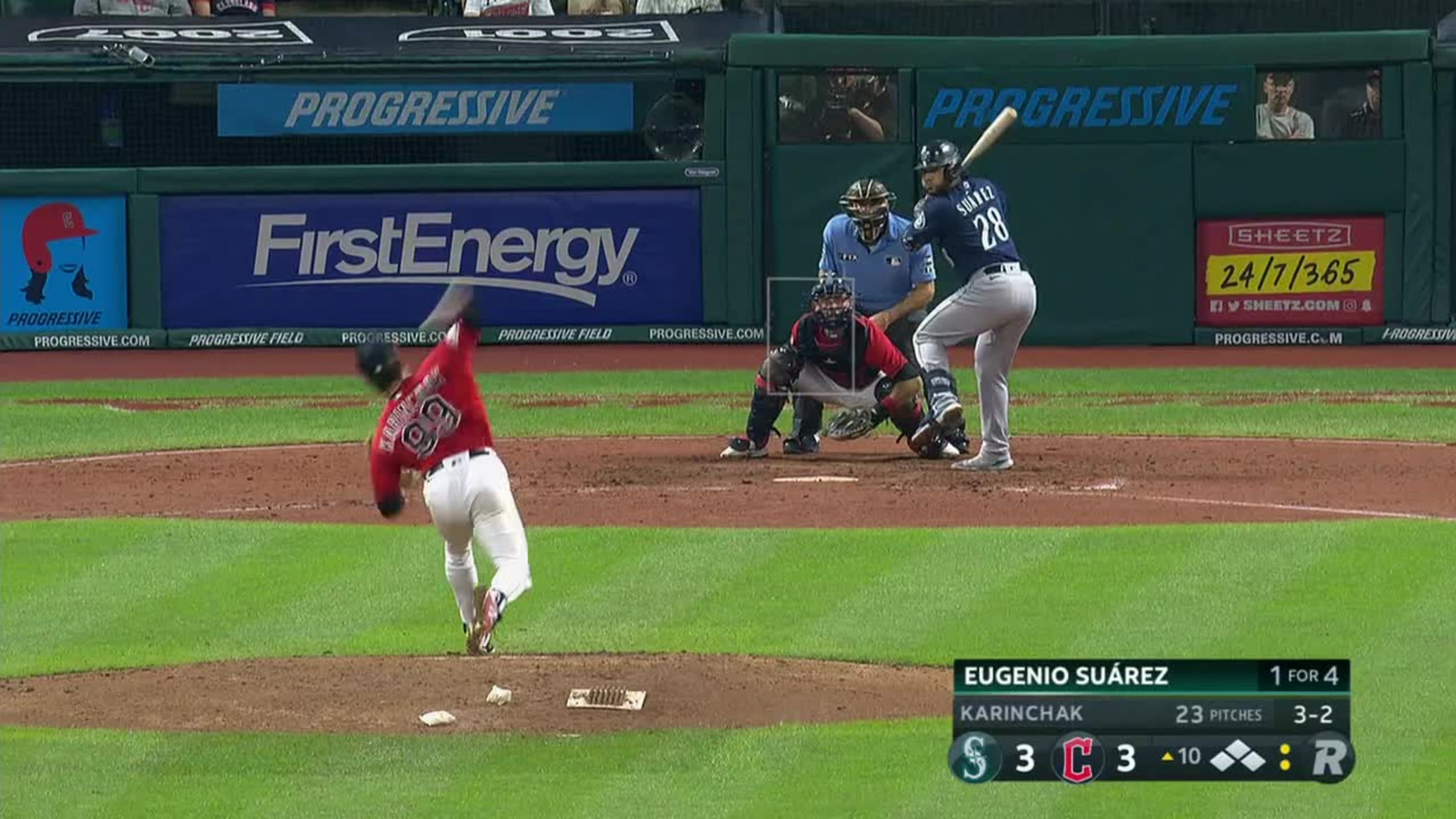 Highlight] James Karinchak becomes unraveled thanks to the newly  implemented pitch clock and a very loud Seattle crowd. : r/Mariners