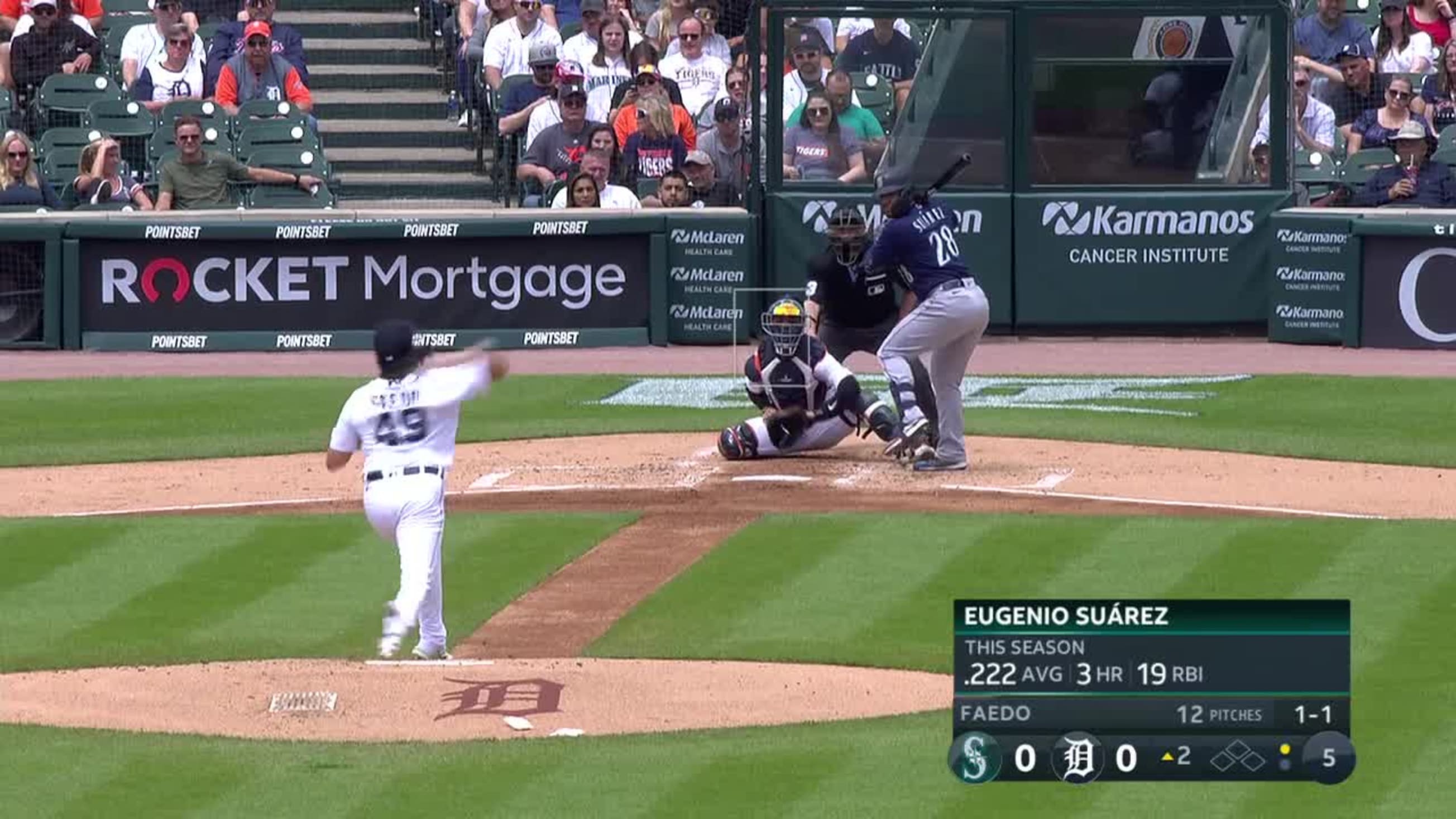 Video: Mariners' Eugenio Suarez shows off impressive soccer juggling skills